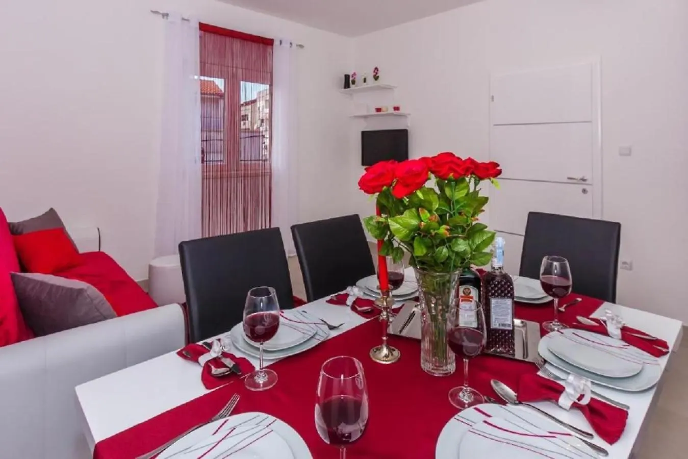 Apartment Andela 2Bdrs & Free Wifi Split