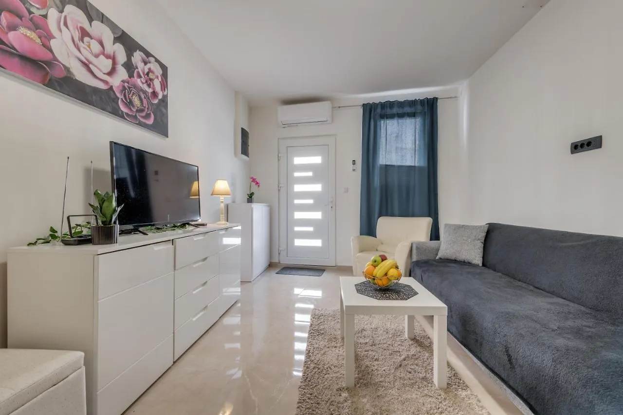 Apartment Andela 2Bdrs & Free Wifi Split Croatia